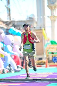 BIB: 2443
                            <button type="button" onclick="openModal(24887507)" class="btn btn-primary btn-sm float-right btn-popup" data-toggle="modal" data-target=".modal-high-quality">
                        <i class="fas fa-shopping-cart"></i> Add to Cart
                    </button>
                                            <button type="button" onclick="isThisMe(24887507, true)" class="btn btn-success btn-sm float-right btn-popup btn-isme hidden" data-toggle="tooltip" data-placement="bottom" title="นี่คือรูปของคุณใช่ไหม คลิกที่นี่เพื่อเอาเข้าอัลบั้ม">
                        <i class="fas fa-plus"></i> Add to album
                    </button>
                    <button type="button" onclick="isThisMe(24887507, false)" class="btn btn-warning btn-sm float-right btn-popup btn-isnotme hidden">
                        <i class="fas fa-ban"></i> Remove from album
                    </button>